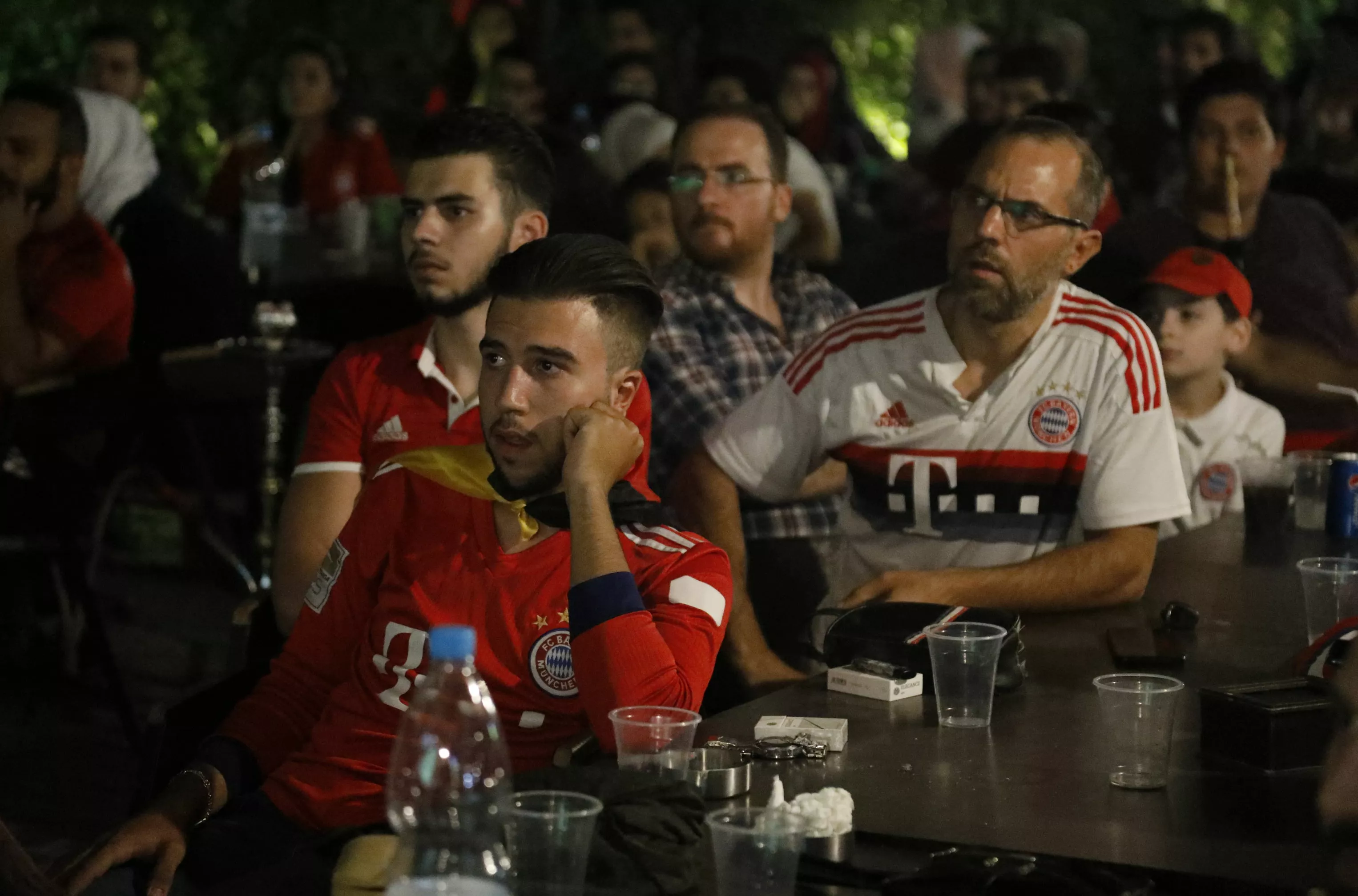 احتفالات مشجعي بايرن ميونخ في سوريا احتفالات مشجعي بايرن ميونخ في سوريا
