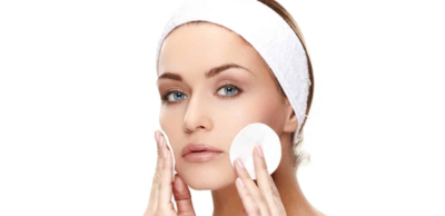 منظفات طبيعية للوجه يمكن أن تصنعيها في المنزل