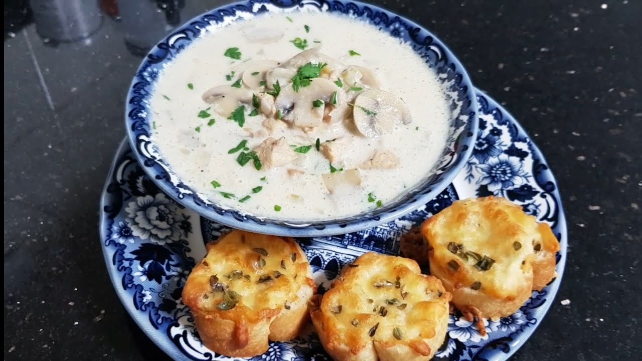 شوربة الفطر بالدجاج لمنال العالم شوربة الفطر بالدجاج لمنال العالم