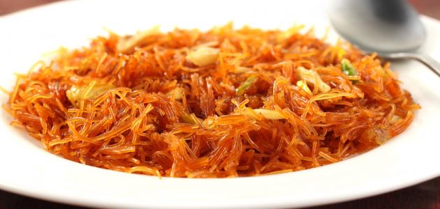 طريقة عمل الشعيرية الباكستانية بالسكر والقرفة طريقة عمل الشعيرية الباكستانية بالسكر والقرفة