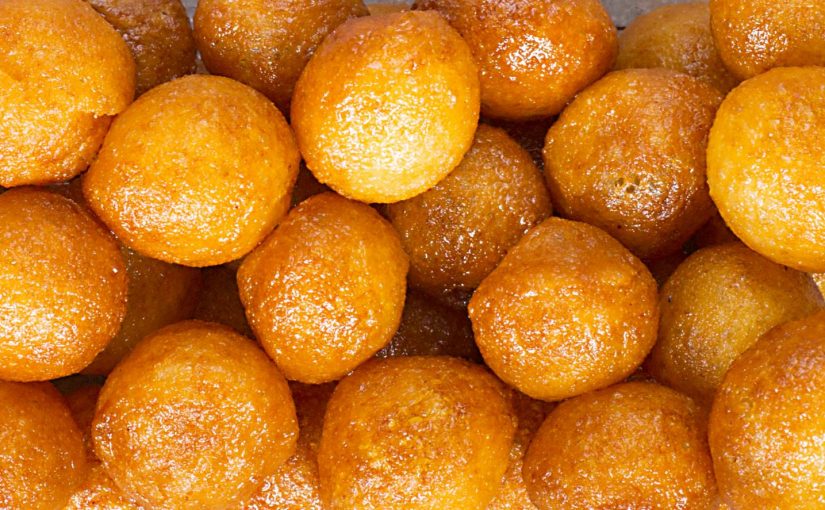 d983d98ad981-d8a7d8aed984d98a-d8a7d984d984d982d98ad985d8a7d8aa-d985d982d8b1d985d8b4d987-825x510-2 كيف اخلي اللقيمات مقرمشه