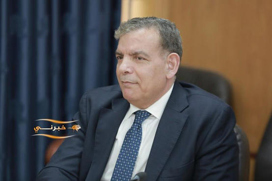 جابر ينفي تخفيض حوافز الاطباء ومُكافأة الاضافي