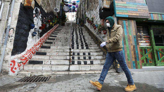 حملة لتشجيع الإفصاح عن حالات الاشتباه بكورونا