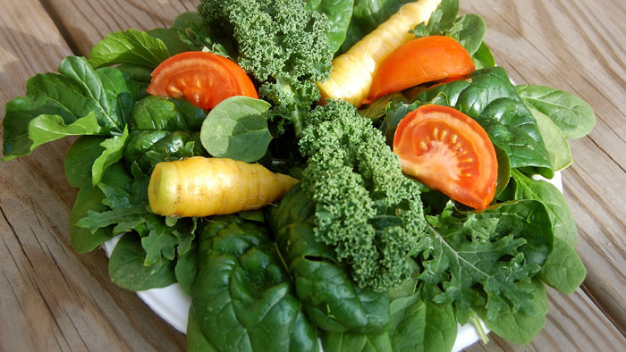 spinach طبابة نت - السبانخ وقيمته الغذائية