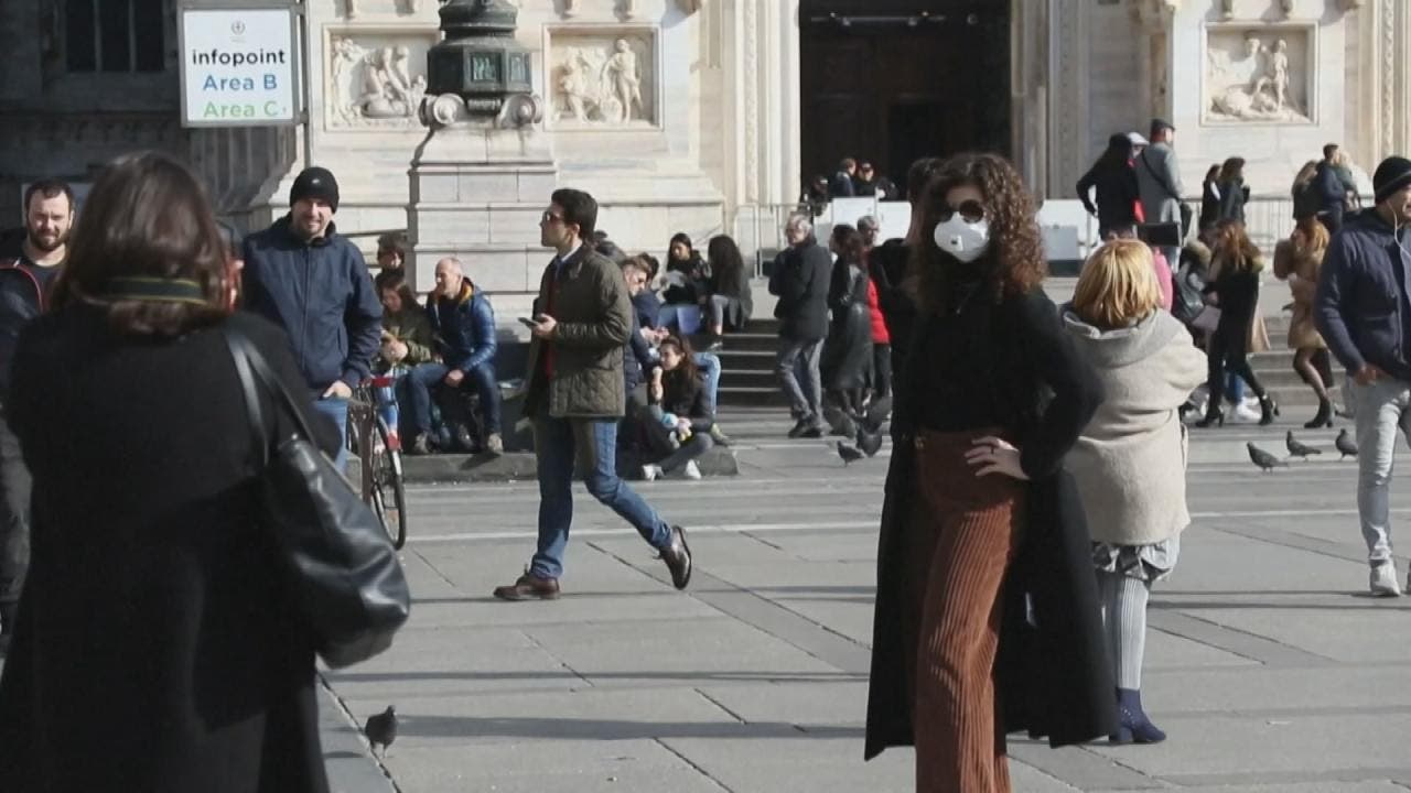 022320sth___022320sth_image ومن البندقية الى ميلانو.. كورونا يربك عالم الموضة..