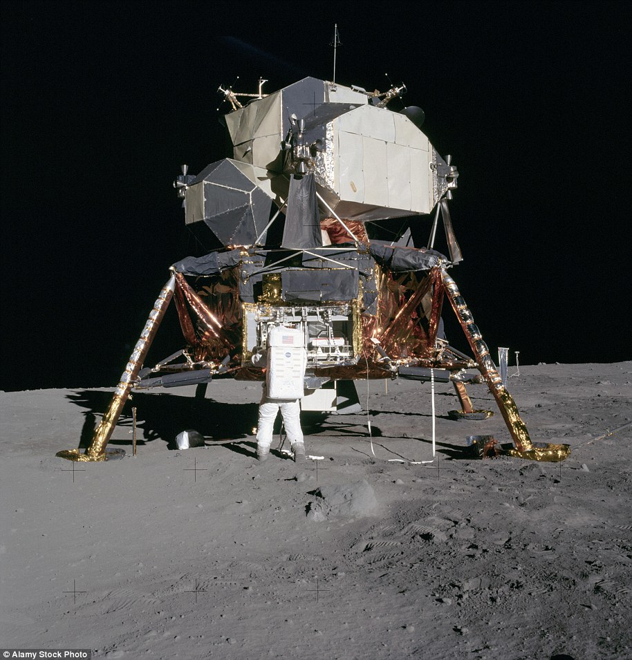 0486d876000003e8-5581909-image-a-4_1535560849298 Astronaut Edwin 'Buzz' Aldrin unpacking experiments from the Lunar Module on the moon during the Apollo 11 mission. Photographed by Neil Armstrong, 20 July 1969