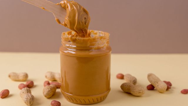 زبدة الفول السوداني بدون سكر زبدة الفول السوداني بدون سكر