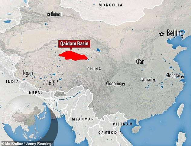 10596196-6772515-the_facility_is_in_the_city_of_mang_ai_in_the_arid_qaidam_basin_-a-11_1551784727363 The facility is in the city of Mang'ai in the arid Qaidam Basin, believed to be the one of the closest analogue to the Martian surface on Earth