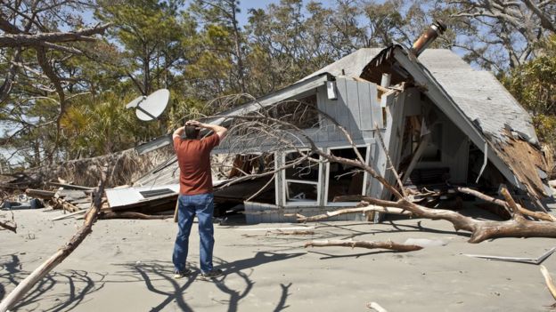 109943827_gettyimages-520737639 عاصفة