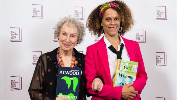 110322167_gettyimages-1181082614 مارغريت آتوود وبرناردين إيفاريستو