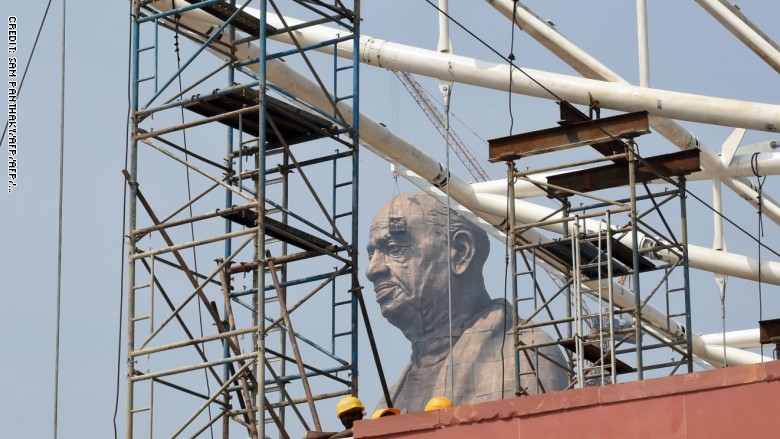 الهند تستعد رفع الستار عن أطول تمثال في العالم الهند تستعد رفع الستار عن أطول تمثال في العالم