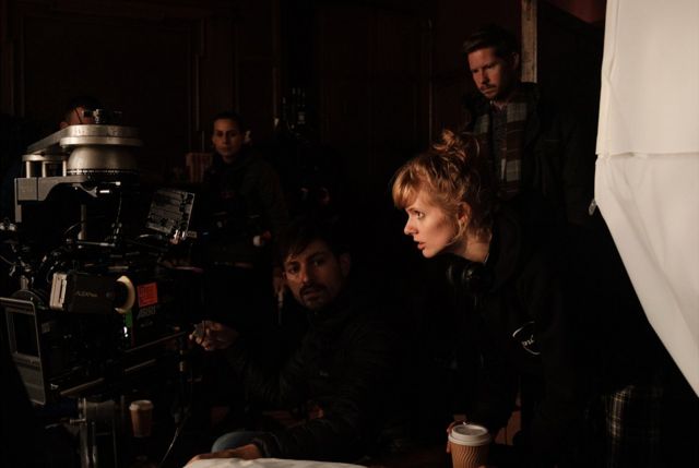 114790086_saintmaudroseglass20181119-162_resized الكاتبة والمخرجة روز غلاس في موقع تصوير فيلمها الأول "القديسة مود"