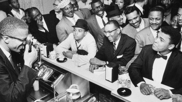 115023484_gettyimages-591658222 لقد التقى أكس وكلاي وكوك وبراون في ميامي فعلا في فبراير/شباط 1964