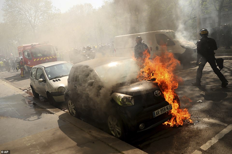 Some officers marched toward demonstrators to control the crowd and funnel it to Paris' Place de la Republique, where protesters were authorised to demonstrate
