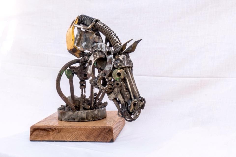 12f02b4a-5f23-41bb-befa-27cebfb1d59c