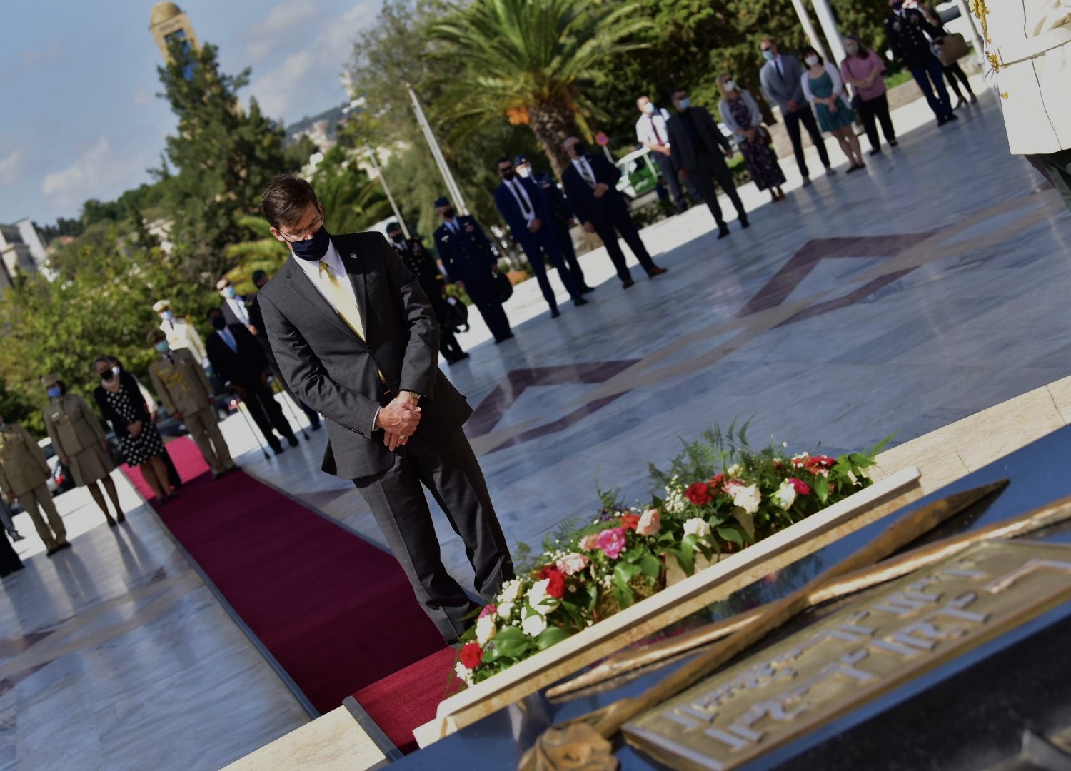 1500x9999-c-30 وزير الدفاع الأمريكي عن شهداء الجزائر: الثمن الباهظ للاستقلال لا ينسى أبدا