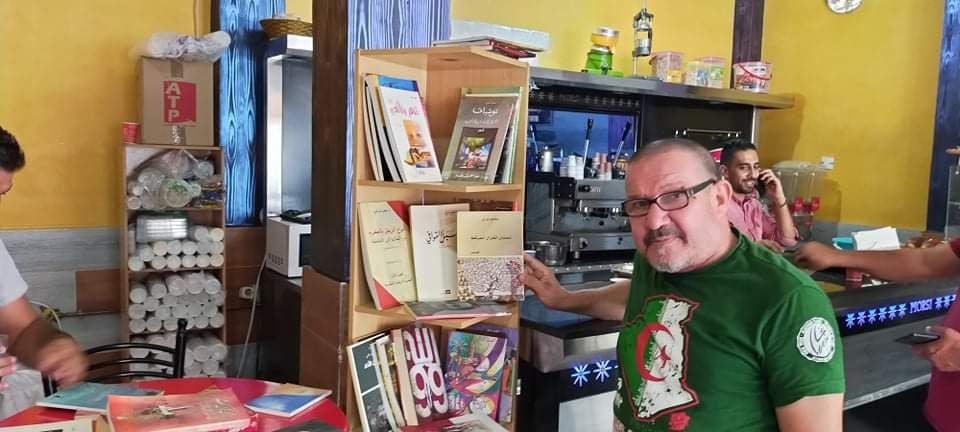 1500x9999-c-52 أحيتها جمعية “فسيلة” ببرج بوعريريج.. مبادرة “مكتبة في مقهى” تكتسح الجزائر