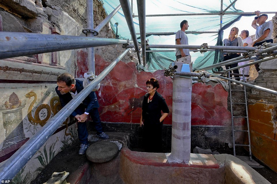 الاكتشافات (2) الاكتشافات (2)