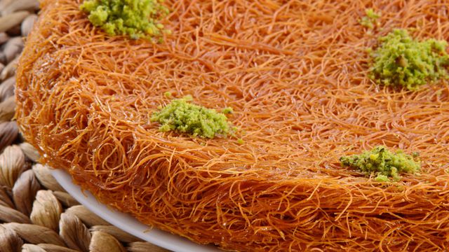 طريقة عمل الكنافة عادية طريقة عمل الكنافة عادية