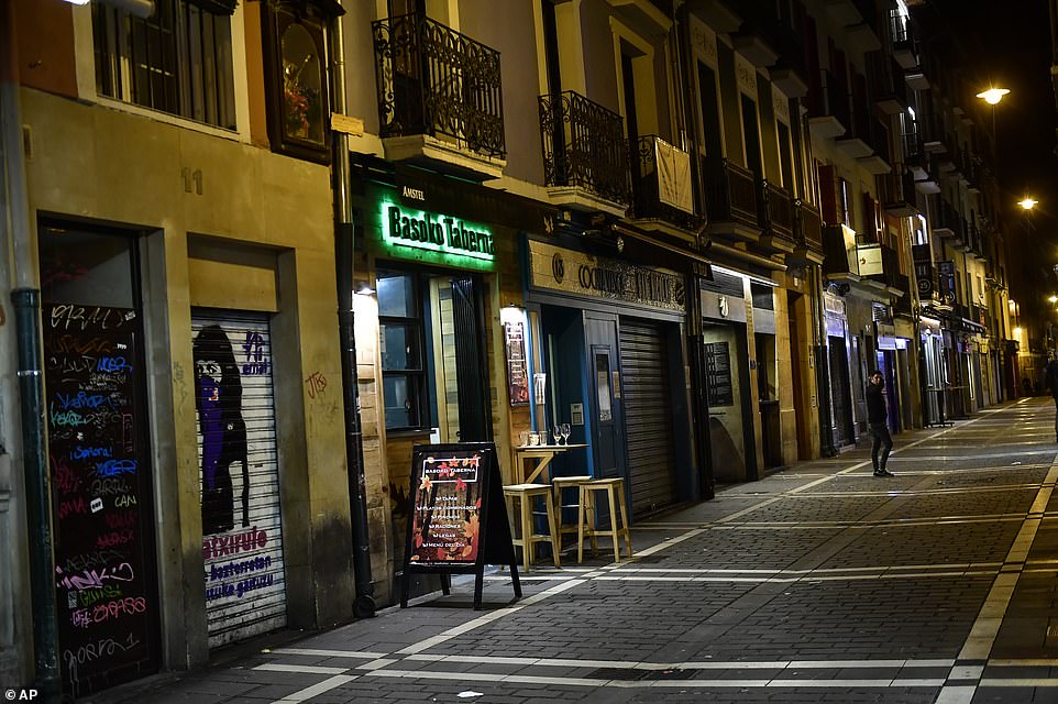 25963616-8111805-normally_bustling_streets_in_pamplona_remained_deserted_as_bars_-a-5_1584181598821 Normally-bustling streets in Pamplona remained deserted as bars, restaurants and clubs were made to shut at midnight last night
