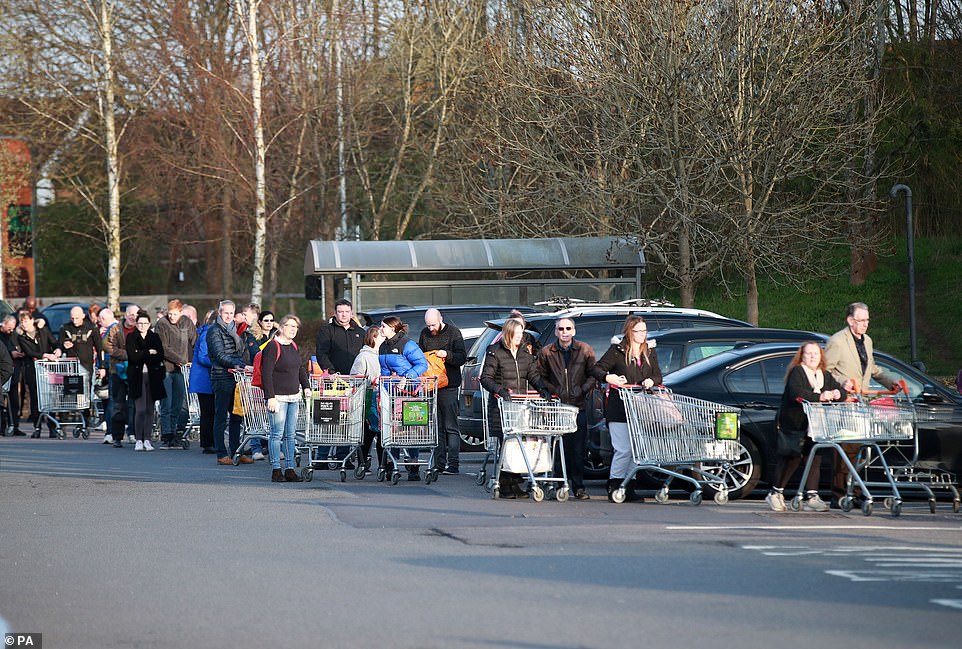 26236146-8137409-image-a-49_1584787140629 People queuing up outside Sainsburys in Guildford despite multiple warnings from the government about the harms of panic buying