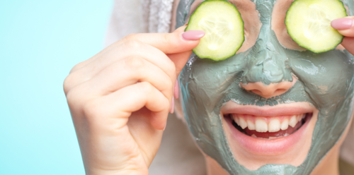 3f014acf220d3e75f967b6e213182f0f-1 لزيادة إشراق البشرة، كم منتج نحتاجين أن نستخدمي؟