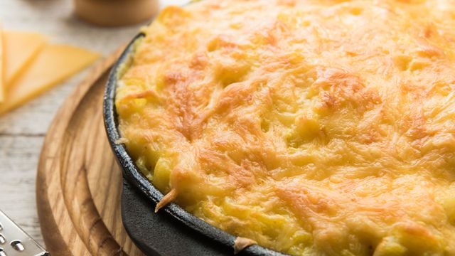 صينية المكرونه بالدجاج