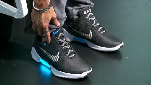 4814285619001 ÙØªÙجة Ø¨ØØ« Ø§ÙØµÙر ع٠âªNike's self-tying sneakersâ¬â