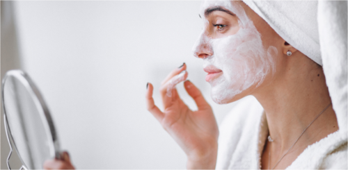 543c5f4538013d443a68ab29ad8c4bf1-1 شركة جونسون توقف تصنيع مستحضرات تفتيح البشرة