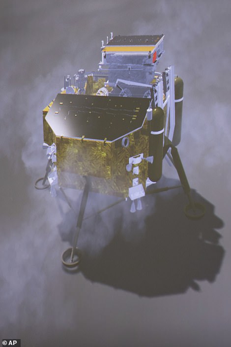 8077564-6555709-chang_e_4_will_target_the_south_pole_aitken_basin_s_von_karman_c-a-1_1546559534378 Chang'e-4 will target the South Pole-Aitken basin's Von Karman crater. This image shows a simulated landing process of Chang'e-4 lunar probe seen through the monitor at Beijing Aerospace Control Center