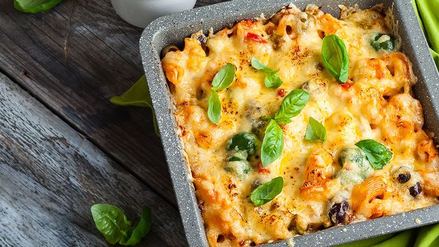 صينية مكرونه بالخضار