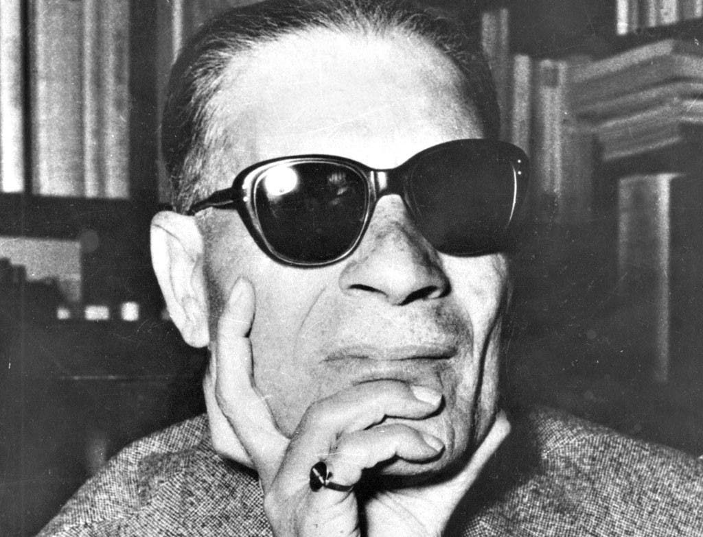 b7eb9323-358d-44e4-aeff-89b2f5bfabae