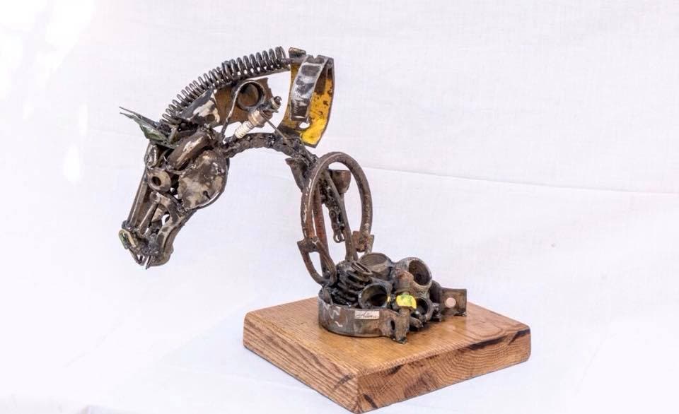 bd089303-0efb-425b-9ed5-5680bef127e1