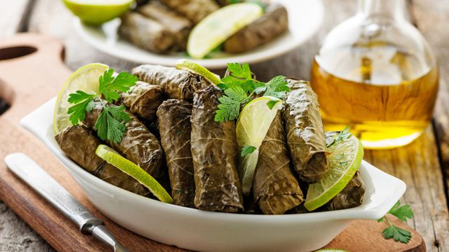 كيف اعمل ورق عنب كيف اعمل ورق عنب