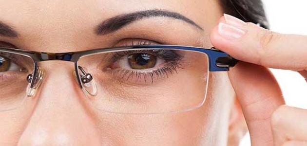 أمراض العيون وعلاجها بالأعشاب: كيف دحض العلم الادعاءات بهذا الخصوص؟