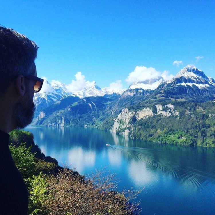 d8b3d988d98ad8b3d8b1d8a7 سويسرا