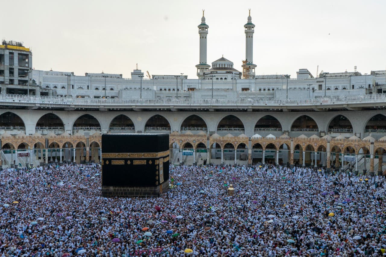 ef125c5d-0185-418f-b977-420f73308f34