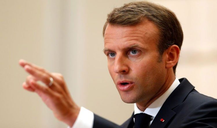 emmanuel-macron5-1500x9999-c تصريحات مفاجئة لماكرون عن الإسلام: “ديانة تعيش أزمة وسنحارب المتطرفين”