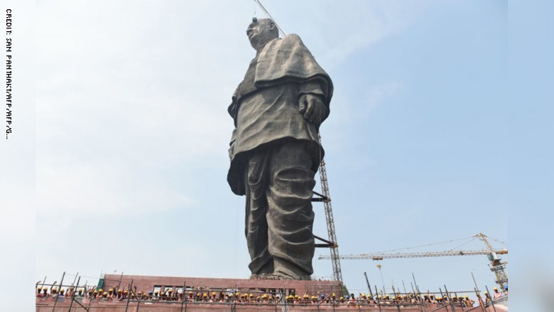 الهند تستعد رفع الستار عن أطول تمثال في العالم الهند تستعد رفع الستار عن أطول تمثال في العالم