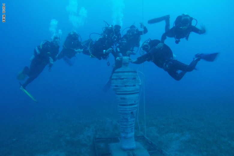 في متحف تحت الماء.. هذا "أثمن" تراث مصر في متحف تحت الماء.. هذا "أثمن" تراث مصر