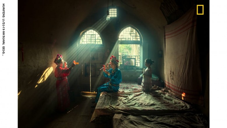 جائزة "ناشيونال جيوغرافيك" لأفضل مصور تعلن أسماء الرابحين جائزة "ناشيونال جيوغرافيك" لأفضل مصور تعلن أسماء الرابحين