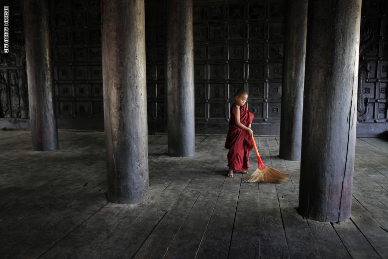 بدايته صدفة.. قابل السعودي الذي وثق تقاليد القبائل بأكثر من 30 دولة بدايته صدفة.. قابل السعودي الذي وثق تقاليد القبائل بأكثر من 30 دولة