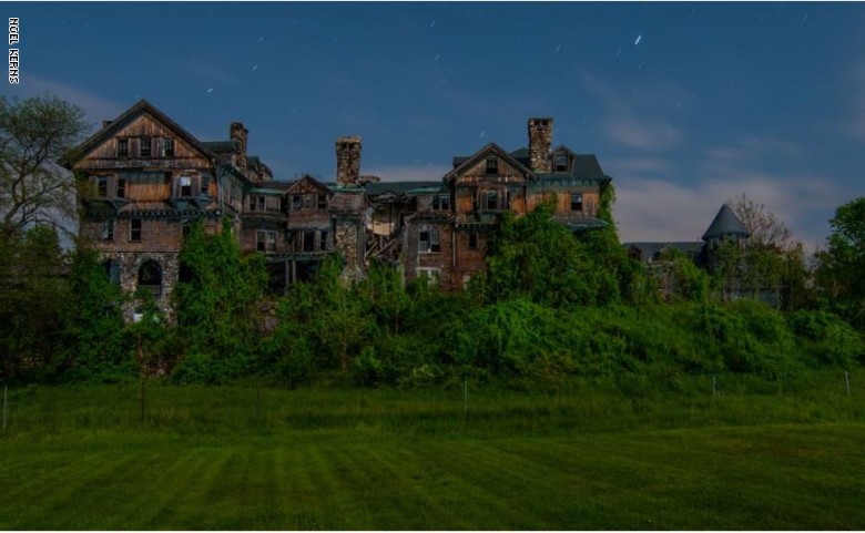 عدسات مصورين تلتقط صوراً "لمدن الأشباح" عدسات مصورين تلتقط صوراً "لمدن الأشباح"