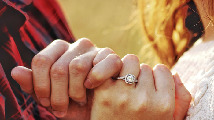 طبابة نت - أعراض الألم أثناء ممارسة الجنس