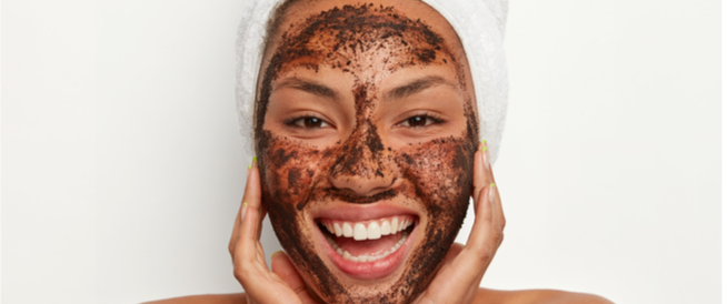 tbl_articles_article_24409_34901039e9a-bfb0-4f9b-9e11-8863bc753b48 ماسك القهوة وماء الورد