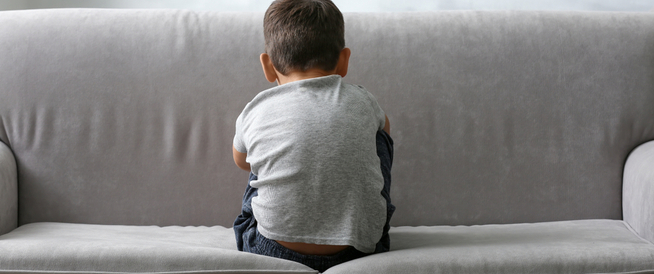 tbl_articles_article_25062_56331b7ff12-6bc1-425a-b25c-4ca94f79fd4d كيفية التعامل مع أطفال التوحد