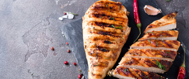 tbl_articles_article_25115_536f074035b-2e45-491c-8f15-04cf6bdf918a فوائد صدور الدجاج: تعرف عليها