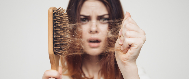 tbl_articles_article_25401_6952c61c4e4-3a1a-429b-ac2e-4edc8887cbb1 أضرار نقص فيتامين د على الشعر