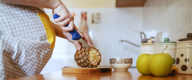 tbl_articles_article_25413_1266643fedb-1e4b-44ab-bfa4-475cdb99a833 ما حقيقة فوائد الأناناس للولادة