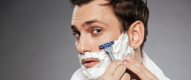 tbl_articles_article_25588_990cfbd16b8-d164-4d53-9834-60aa9485ee36 الطريقة الصحيحة للحلاقة بالشفرة